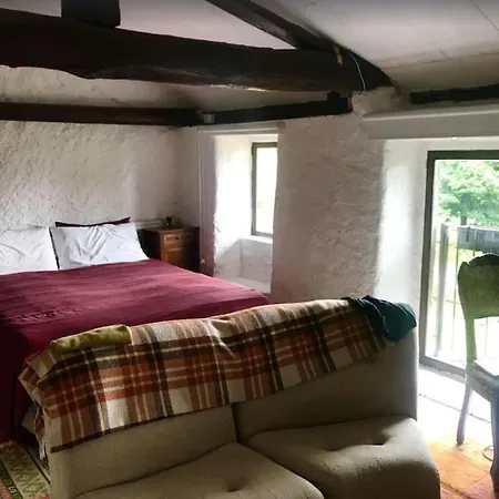 Country House Caravate